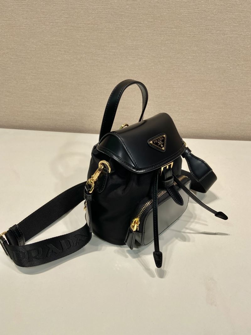 Pra*a backpacks
